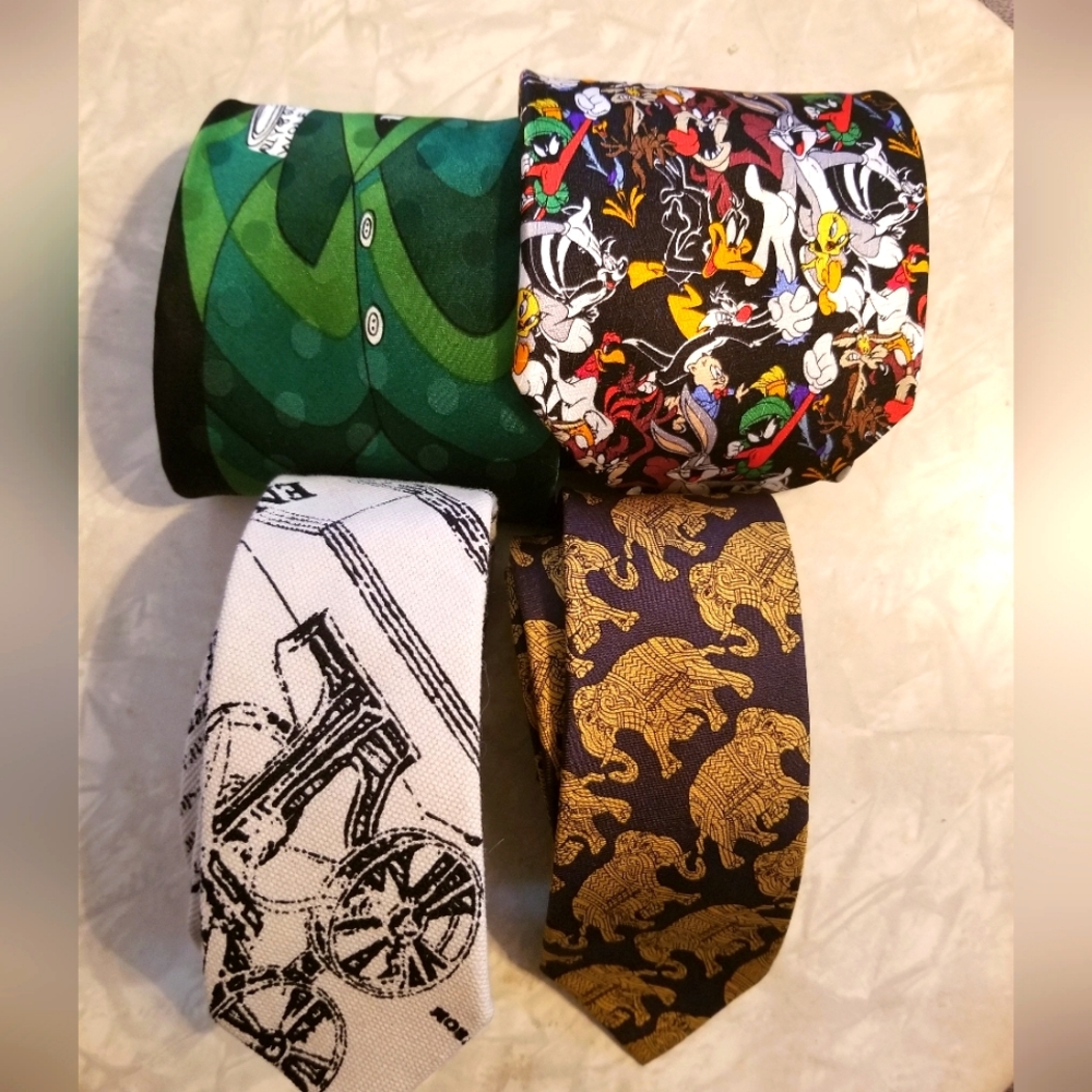 Lot of 4 ties